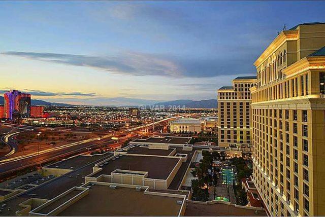 Vdara Deluxe Suite Las Vegas Exterior photo